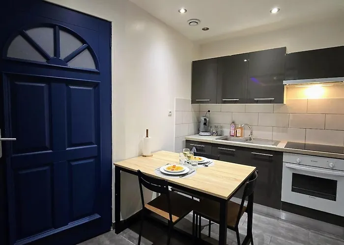 Le De Saint Jean Тулон